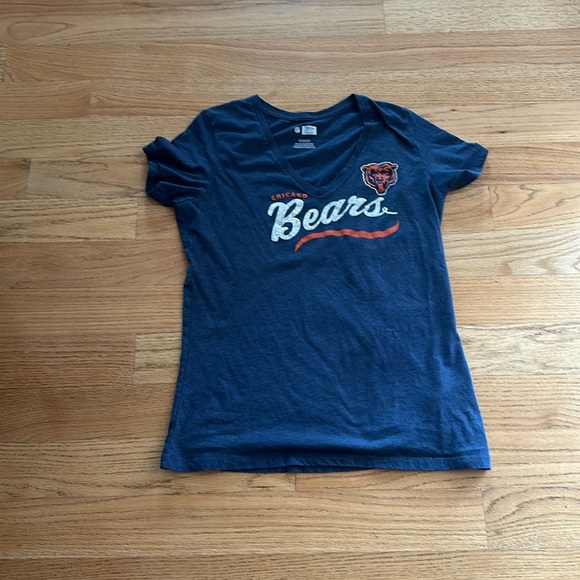 NFL Tops - NFL Chicago Bears T-shirt size XL